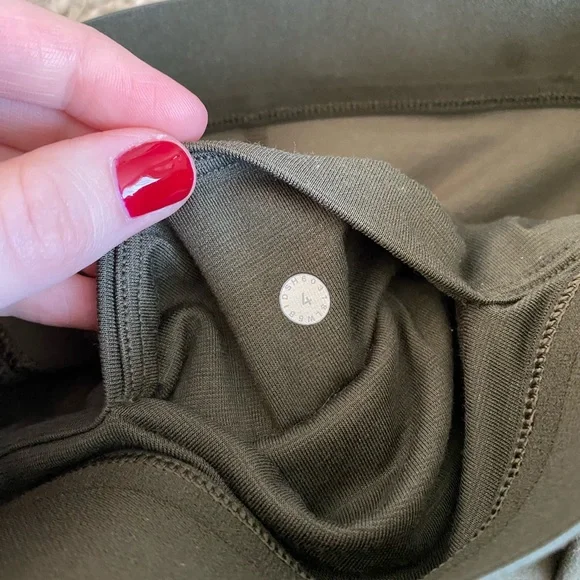 Lululemon Principal Dancer Golden Legging Tight - Picture 8 of 12